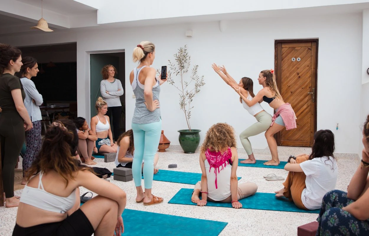 11formation yoga en ligne