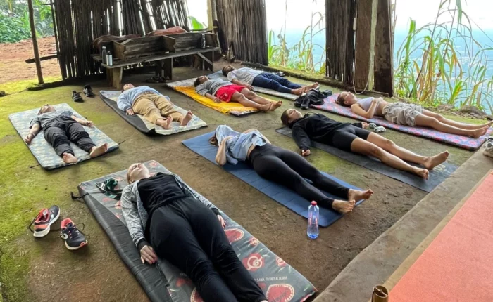 11voyage yoga solidaire